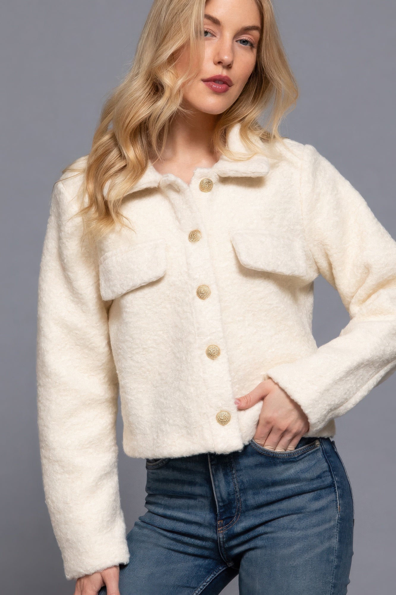 The Elsa is our long sleeve teddy fleece jacket that’s perfect for chilly days. Our jacket is designed for comfort, making it a go-to piece for everyday wear. Ideal for layering over tees or sweaters. Fabric: 100% polyester. Colour: cream.