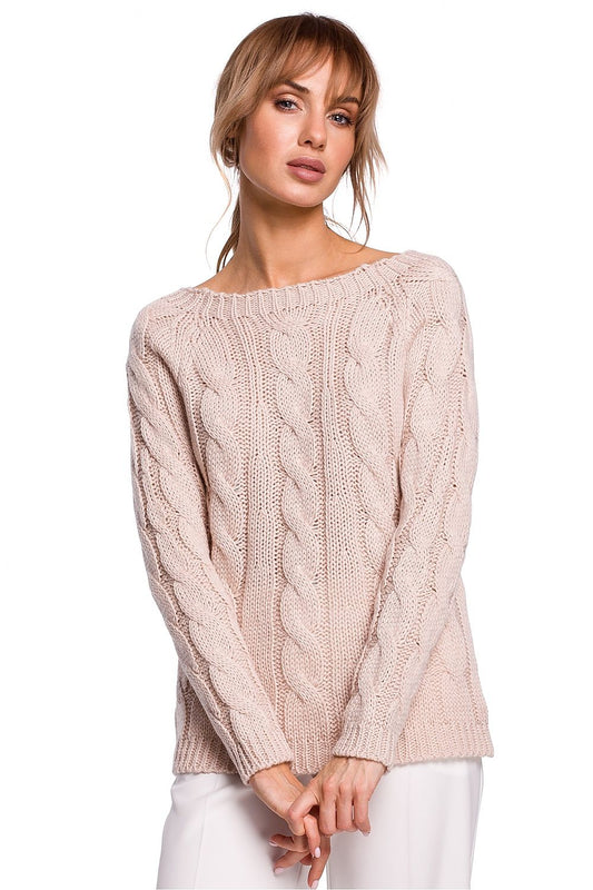 A fitted pink sweater with a boat neckline and a light openwork weave. It is an elegant and timeless cut and weave that will stay in your wardrobe for a long time. Perfect for layering up.